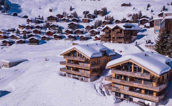 Mehrfamilienhaus Riederhoru A 1. OG Ost 1