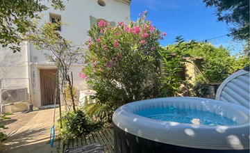 Lovely home in Pont-Saint-Esprit 2