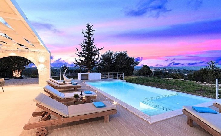 "Orientem Villa" mit beheiztem Pool 1