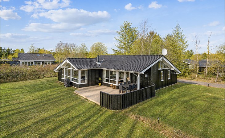 Amazing home in Hals with sauna 1