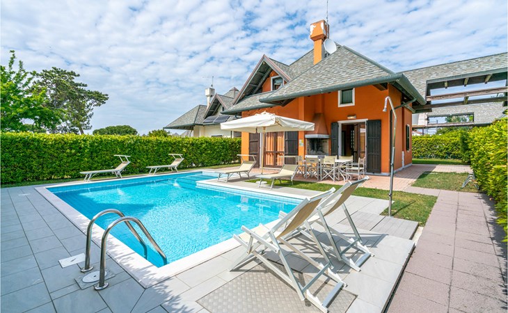 3 bedroom nice home in Albarella RO 1