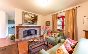 2 bedroom lovely home in Sassetta 3