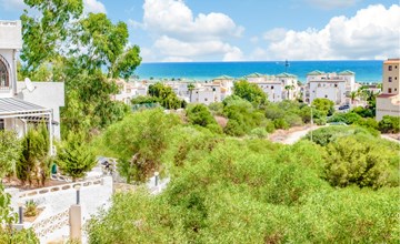 Stunning apartment in Torrevieja 2