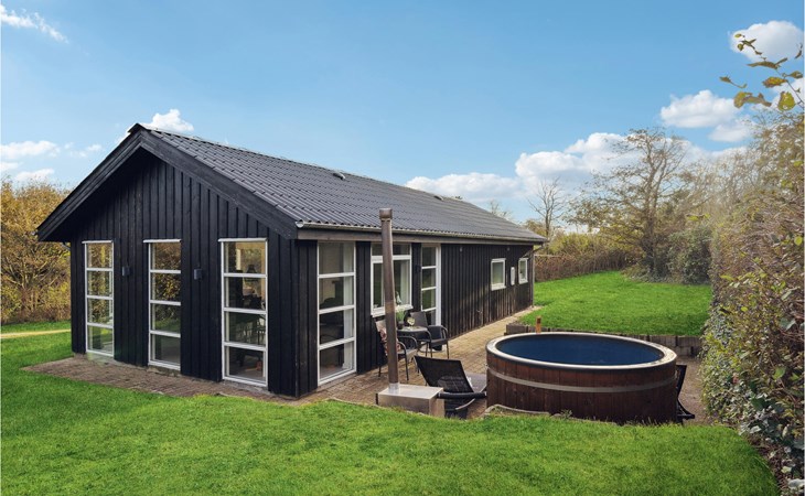 Cozy home in Struer with WiFi 1