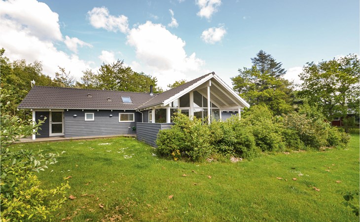 Beautiful home in Hjerm with 4 Bedrooms, Sauna and WiFi 1