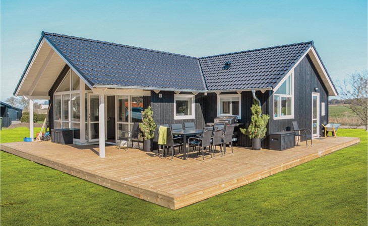 3 bedroom amazing home in Knebel 1