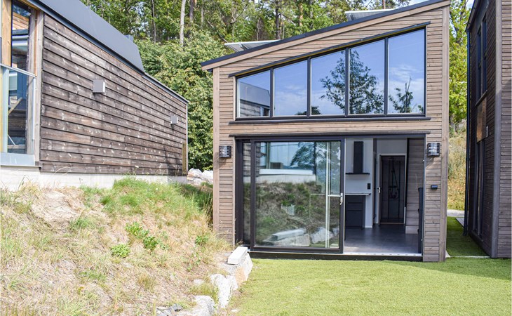 Nice home in Brevik with kitchen 1
