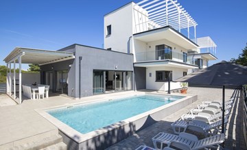 Villa Sole am Meer mit Pool, Sauna, Whirlpool 2