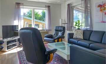Nice home in Allinge with kitchen 3