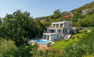 Pet friendly home in Opatija 2