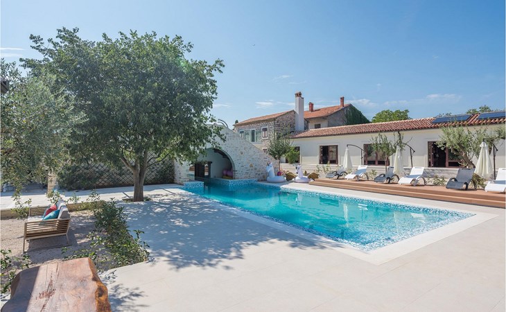 Villa LV 1