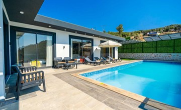 Luxuriöse Villa "Sard 3" mit Jacuzzi 2