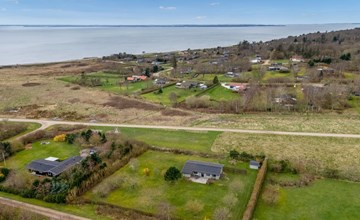 "Jule" - 1.3km to the fjord 2