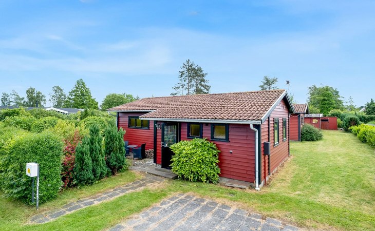 "Fulk" - 150m from the sea 1