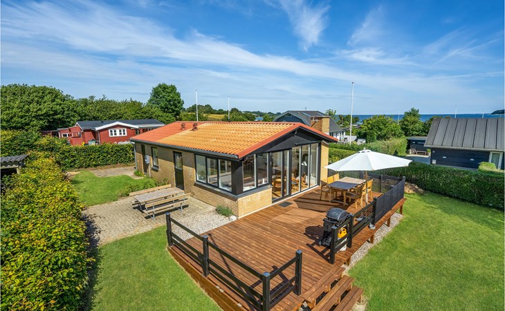 Lovely home in Broager with WiFi 1