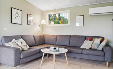 Nice home in Bogø By with WiFi 3