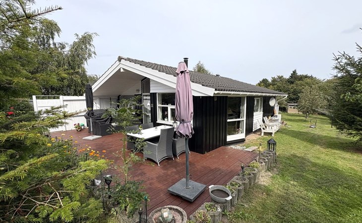 "Rikhard" - 175m to the fjord 1