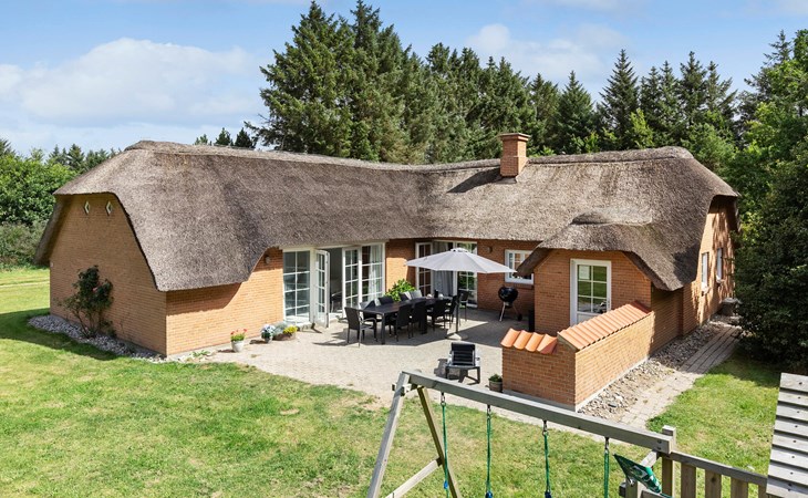 Lovely home in Ulfborg with WiFi 1