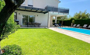 Ferienvilla "Divina" mit privatem Pool 2