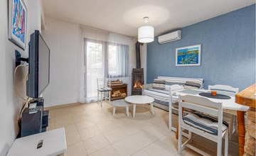 Awesome apartment in Zdrelac with sauna 3