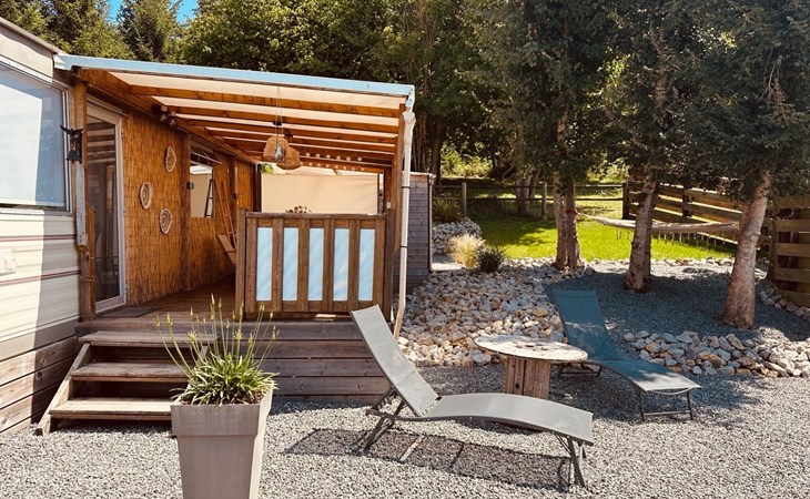 Mobilheim mit privatem Premium-Jacuzzi 1