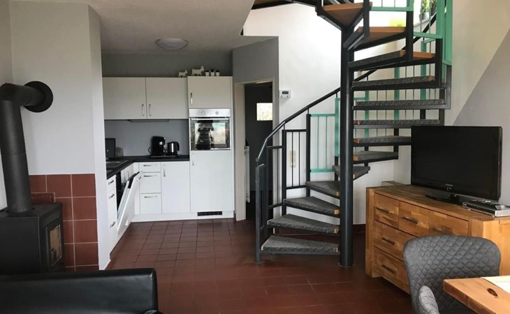 Ferienbungalow mit Blick auf das Wasser 1