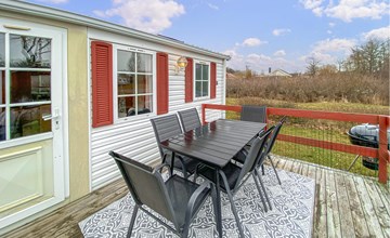 Schönes Haus mit 3 Schlafzimmern in Färjestaden 2