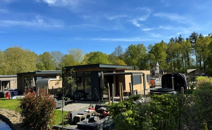 Cannenburch Deluxe with Hot Tub & Sauna| 4 people 1