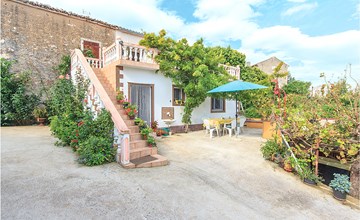 Gorgeous apartment in Selo Rakalj 3
