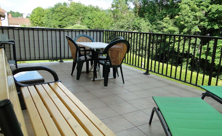 1805 Saine Montagnes du Jura mit Spa & Sauna 1