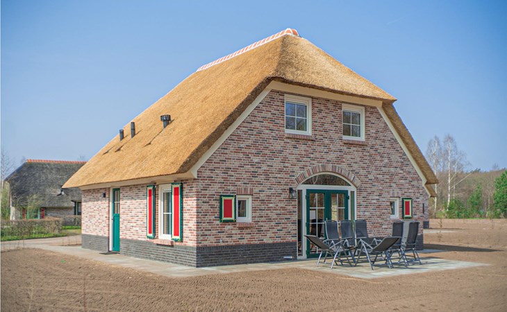 4 bedroom gorgeous home in Den Ham 1