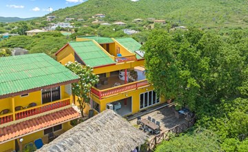 3-Bedroom Villa with Seaview 2