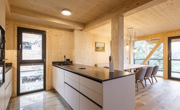 Superior #23 with Sauna & Hot Tub 2