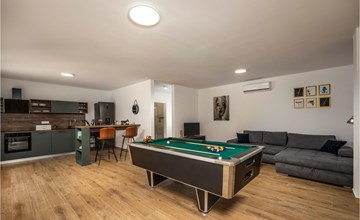 Villa Deep Green 3