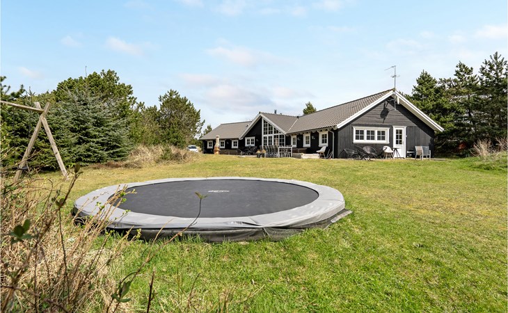 Lovely home in Blåvand with sauna 1