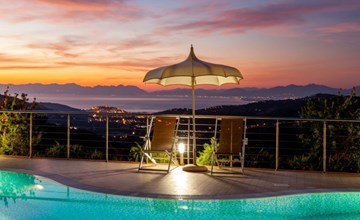 'Granatapfel' mit Pool 2