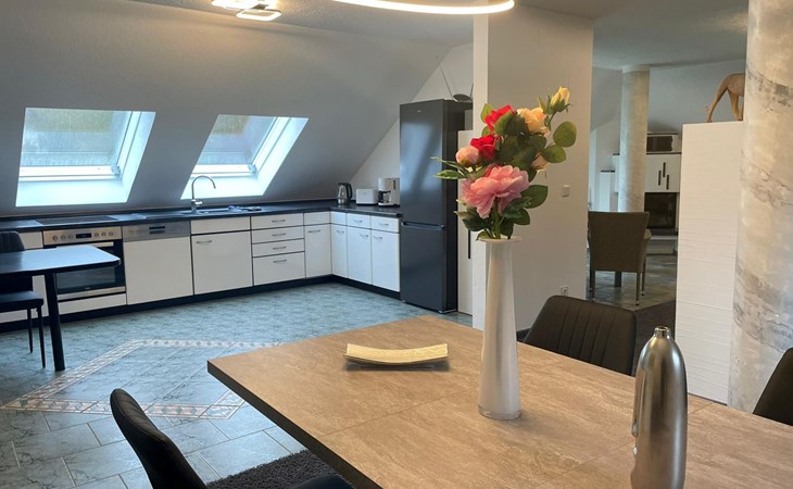 Naturnah mit Pool und Sauna 1