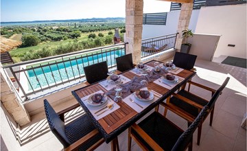 Villa Aurana 2