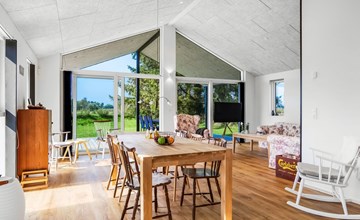 "Hildegardt" - 150m from the sea 2