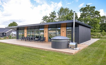 Cozy home in Glesborg with WiFi 2