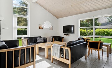 Lovely home in Væggerløse with sauna 2