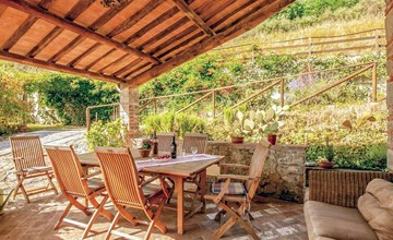 Haus mit Garten, Terrasse, in den Hügeln von Lucca 2