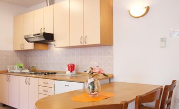 Appartement in Baška mit Eigenem Balkon 3