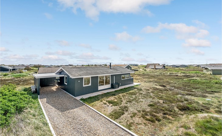 Lovely home in Hvide Sande with sauna 1