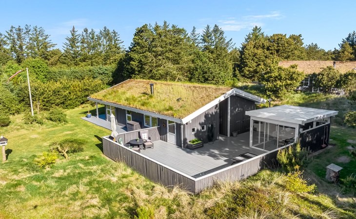 "Elisenda" - 2.2km from the sea 1