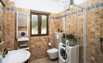 "Paradis 6" mit Whirlpool 3