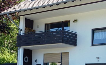 mit privatem Balkon 2