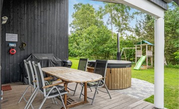 Lovely home in Grenaa with kitchen 2