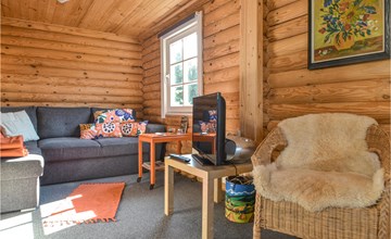 Gorgeous home in Hovborg with WiFi 3