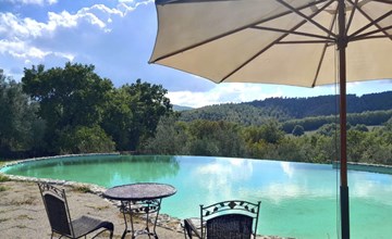 Charmantes Ferienhaus in Ciciano mit Grill, Garten und gemeinsamem Pool und Pan 2